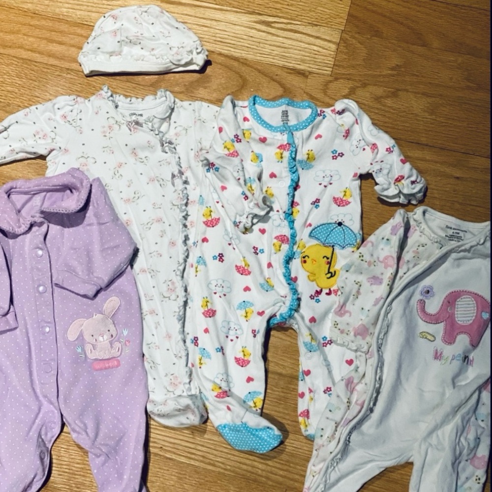 Footie Onesies Size 6 Months Bundle of 4
